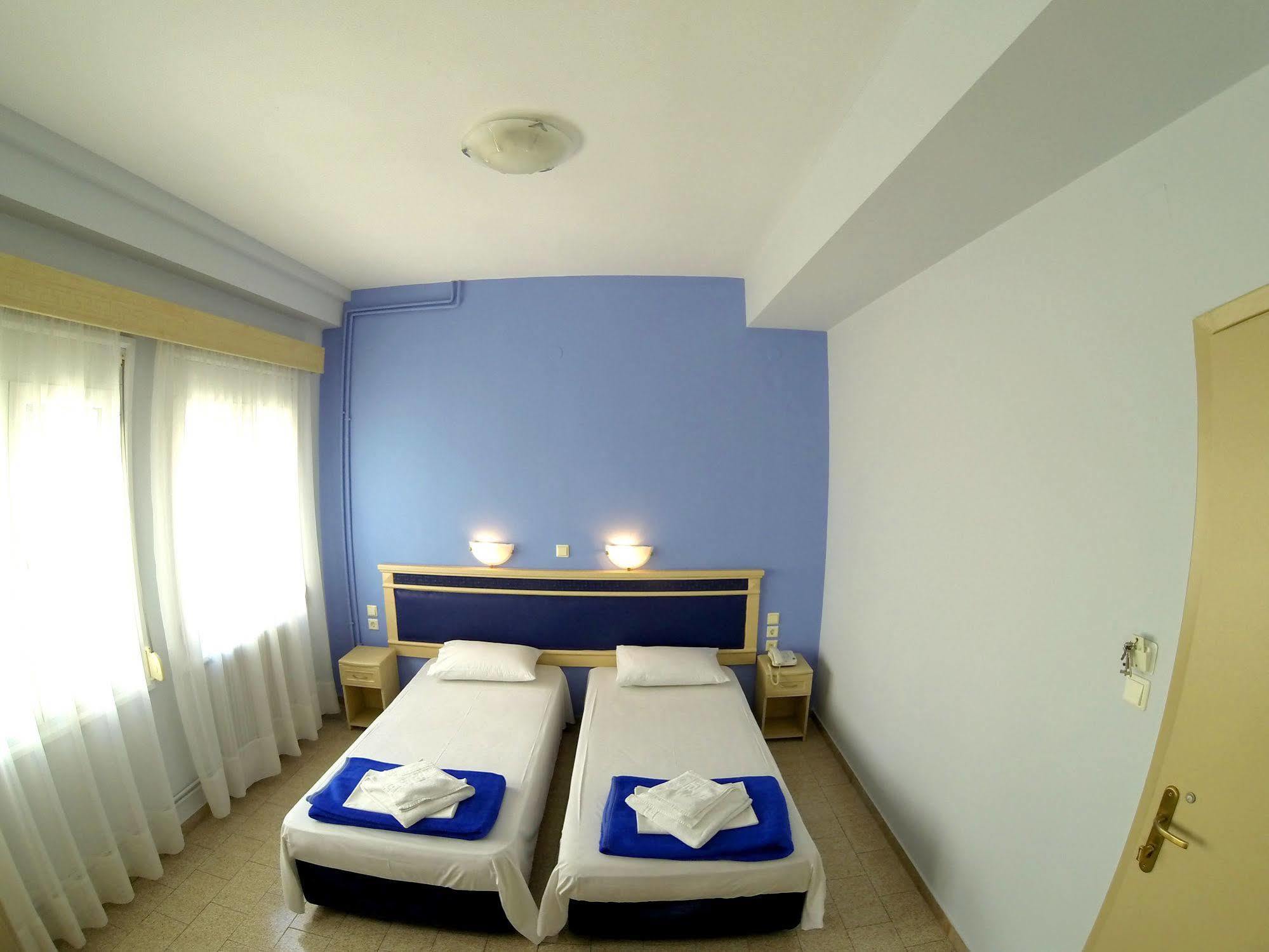 Hotel Argo Volos Bagian luar foto