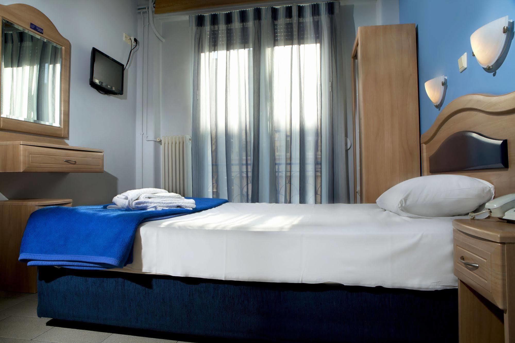 Hotel Argo Volos Bagian luar foto